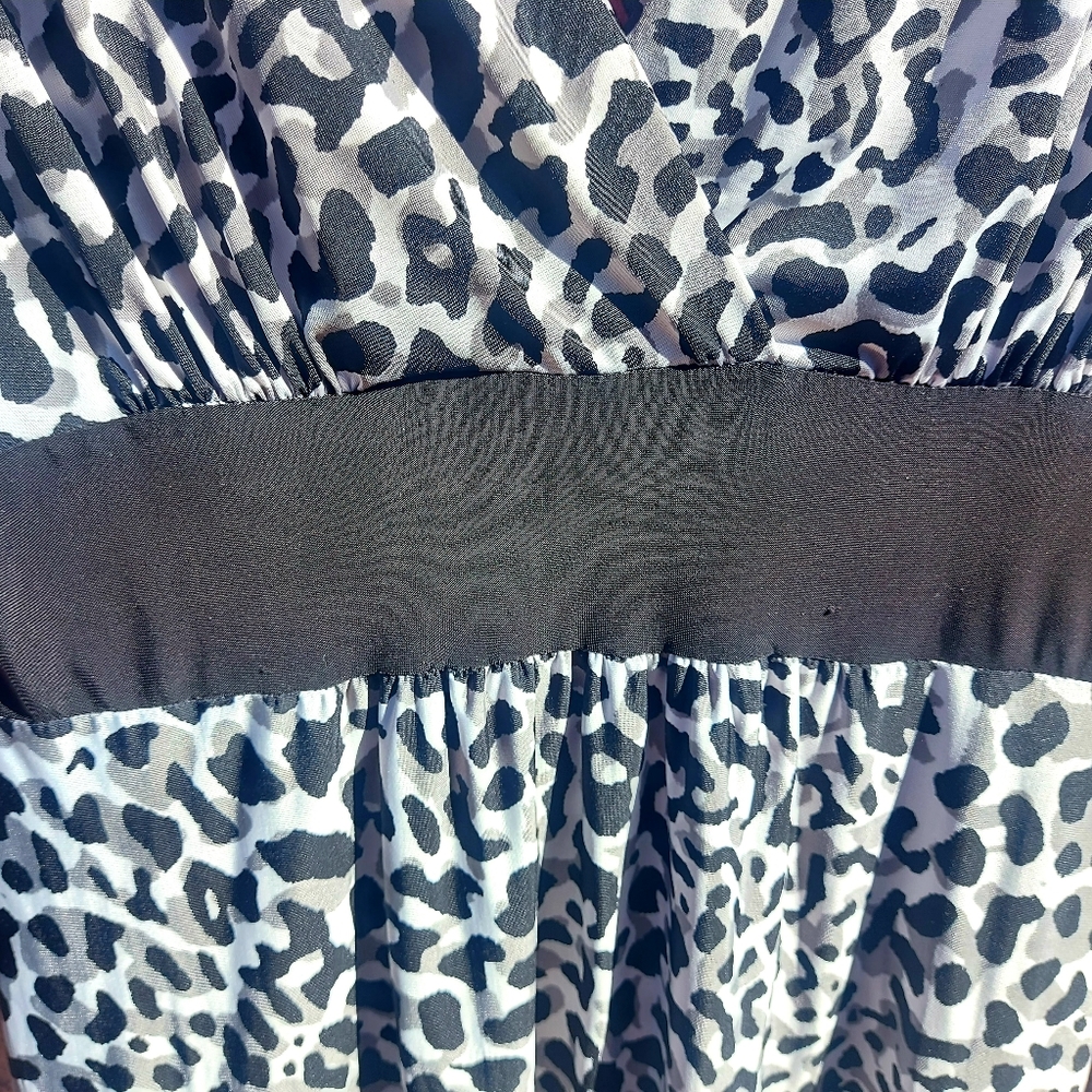 Purple Rain floral animal print casual dress - Picture 4 of 5